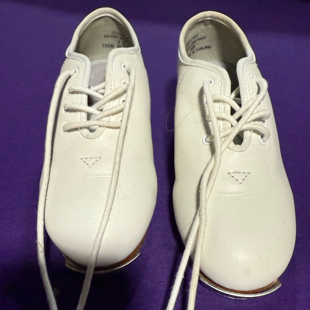 Dancing Fair Buck Tap Clogging shoes girls size 4